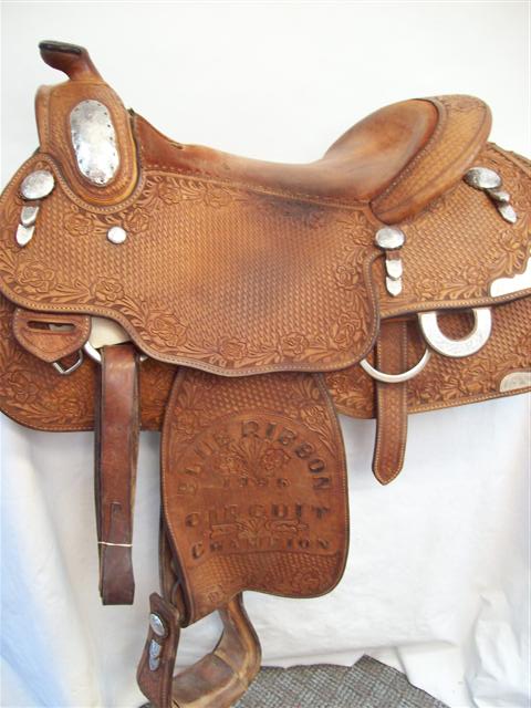 Used Saddle:- Image Number:0